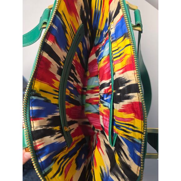 NWOT Joy Iman Green Women's Purse Stylish Hand Bag Rainbow Lining Bold Classy - Picture 4 of 8